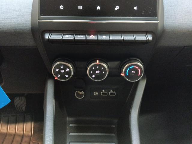 Renault Clio Evolution 1.5L Blue dCi 100 