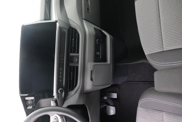 Volkswagen Transporter 6.1 Kastenwagen T7 Double cabine 3500 mm 2,0 TDI 170 hp 4MOTION Aut. 