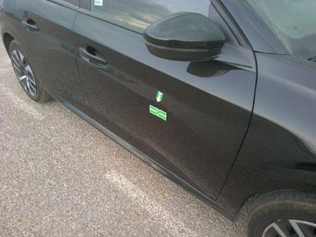 Peugeot 208 Style 1.2L 100hp S&S (BVM6) 