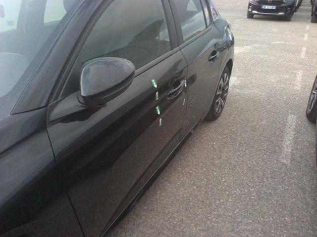 Peugeot 208 Style 1.2L 100hp S&S (BVM6) 