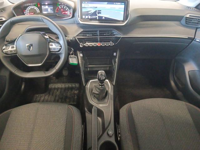 Peugeot 208 Style 1.2L 3-cylinder 100 hp S&S (6-speed manual) 