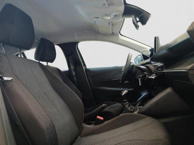 Peugeot 208 Style 1.2L 3-cylinder 100 hp S&S (6-speed manual) 