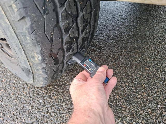 Peugeot Boxer ASPHALT TOLE 330 L1H1 BLUEHDI 120 S&S 