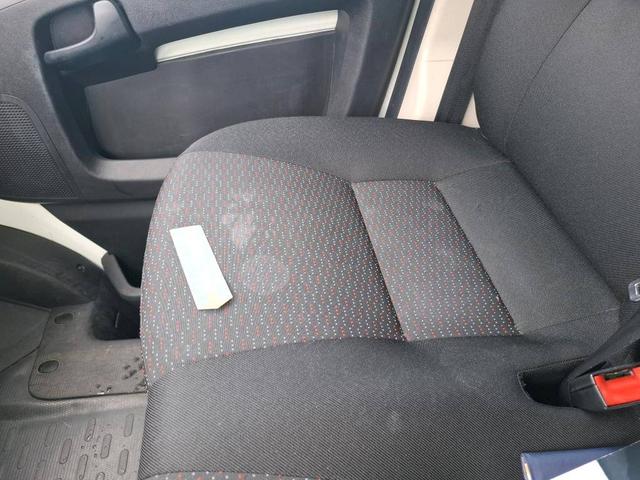 Peugeot Boxer ASPHALT TOLE 330 L1H1 BLUEHDI 120 S&S 