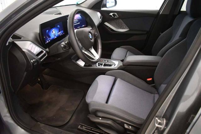 BMW 1er 1 Serie M Sport Design 120d 163 hp (120 kW) Diesel mild-hybrid, 7-speed DKG dual-clutch automatic, 2.0L (1995 cc) I4 TwinPower Turbo 