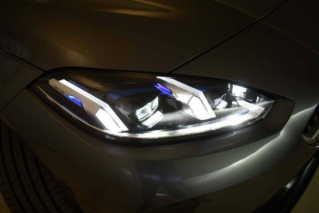 BMW 1er 1 Serie M Sport Design 120d 163 hp (120 kW) Diesel mild-hybrid, 7-speed DKG dual-clutch automatic, 2.0L (1995 cc) I4 TwinPower Turbo 