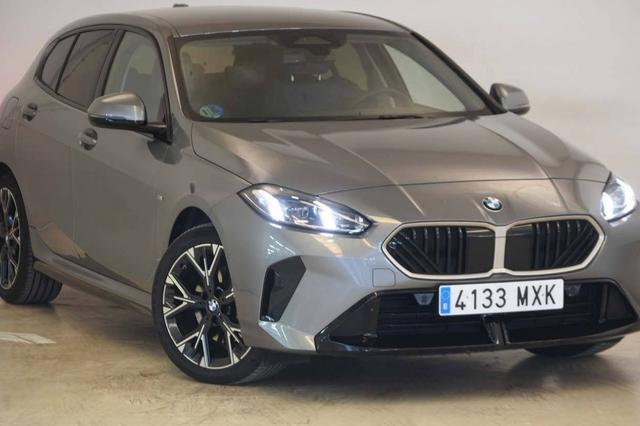 BMW 1er 1 Serie M Sport Design 120d 163 hp (120 kW) Diesel mild-hybrid, 7-speed DKG dual-clutch automatic, 2.0L (1995 cc) I4 TwinPower Turbo 