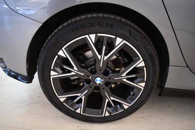 BMW 1er 1 Serie M Sport Design 120d 163 hp (120 kW) Diesel mild-hybrid, 7-speed DKG dual-clutch automatic, 2.0L (1995 cc) I4 TwinPower Turbo 