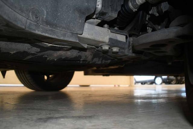 BMW 1er 1 Serie M Sport Design 120d 163 hp (120 kW) Diesel mild-hybrid, 7-speed DKG dual-clutch automatic, 2.0L (1995 cc) I4 TwinPower Turbo 