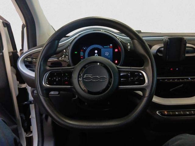 Fiat 500e 3+1 Action Electric 70 kW (95 hp) 