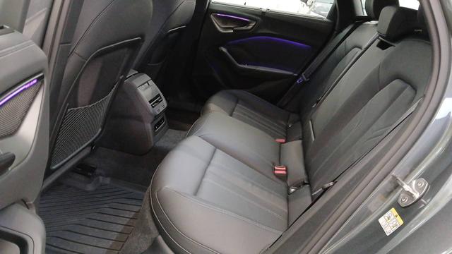 Audi A5 Avant S line 2.0L TDI mild-hybrid (Diesel/Electric) 204 hp, tronic 7 