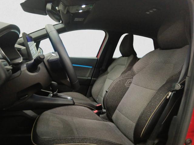 Renault Captur Techno E-Tech full hybrid 145 hp 