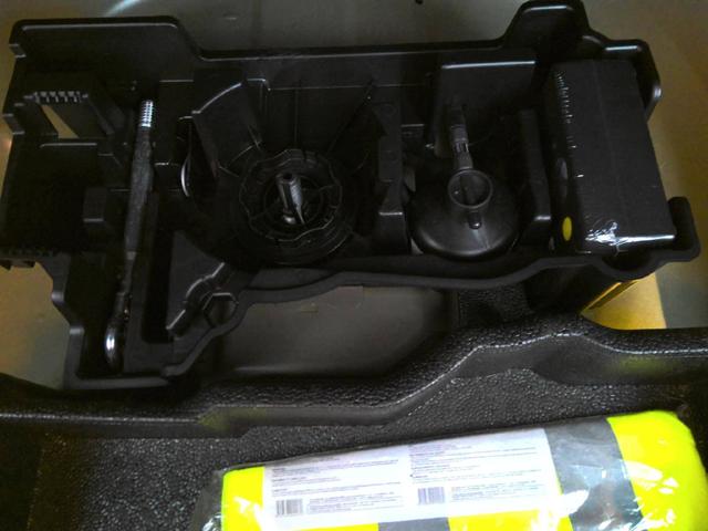 Peugeot 2008 Allure 100 S&S BVM6 