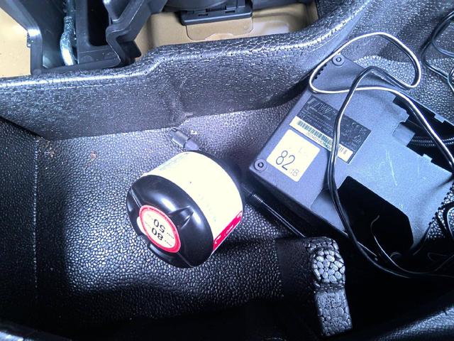 Peugeot 2008 Style 1.2L (1199cc) 100 hp S&S (3-cyl) with 6-speed manual 