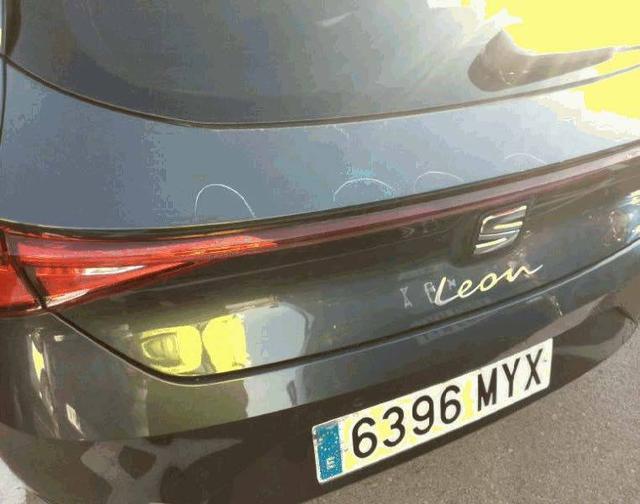 Seat Leon Style 1.5L eTSI (mild-hybrid) 116 hp DSG7 