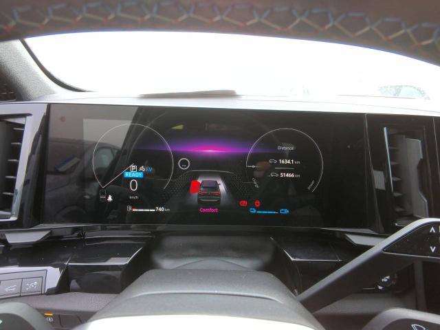 Renault Austral Iconic Esprit Alpine E-Tech Hybrid 200 (1.2L 3-cylinder hybrid) 