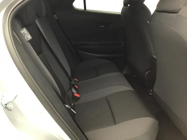 Toyota C-HR Design 2.0 Plug-in Hybrid Gasoline 228hp 