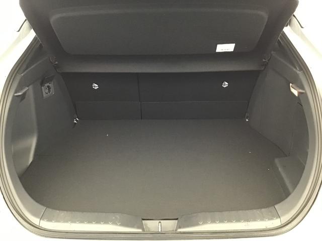 Toyota C-HR Design 2.0 Plug-in Hybrid Gasoline 228hp 