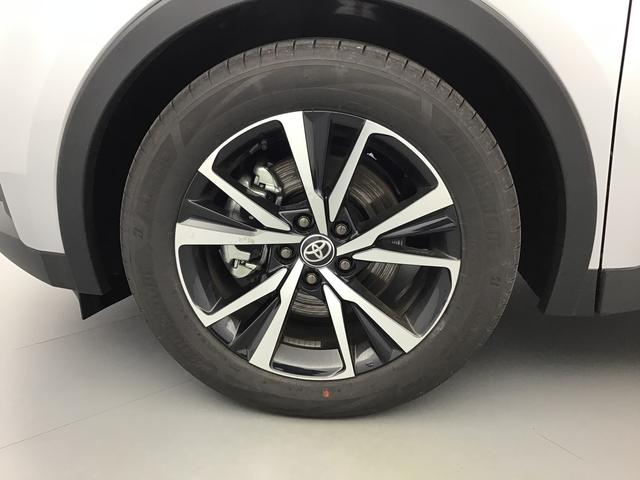 Toyota C-HR Design 2.0 Plug-in Hybrid Gasoline 228hp 