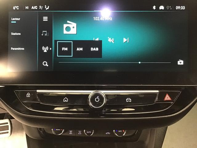 Opel Corsa GS 1.2 Hybrid Electric/Gasoline 112hp 