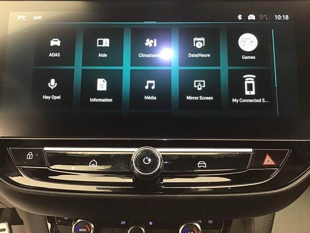 Opel Corsa GS 1.2 Hybrid Electric/Gasoline 112hp 