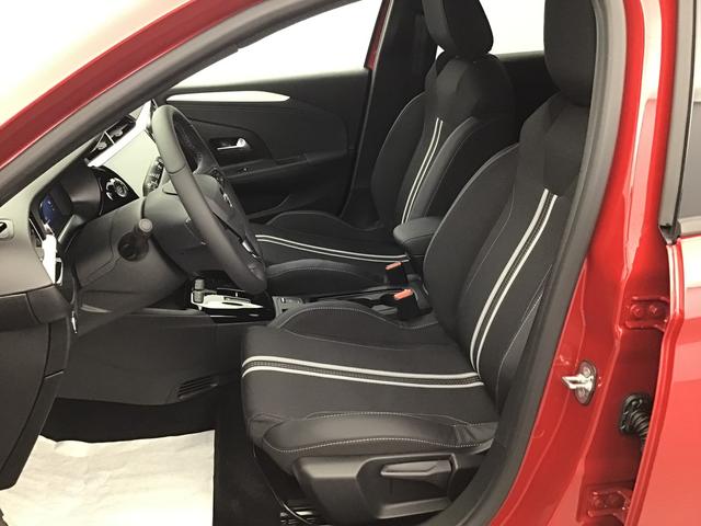 Opel Corsa GS 1.2 Hybrid Electric/Gasoline 112hp 