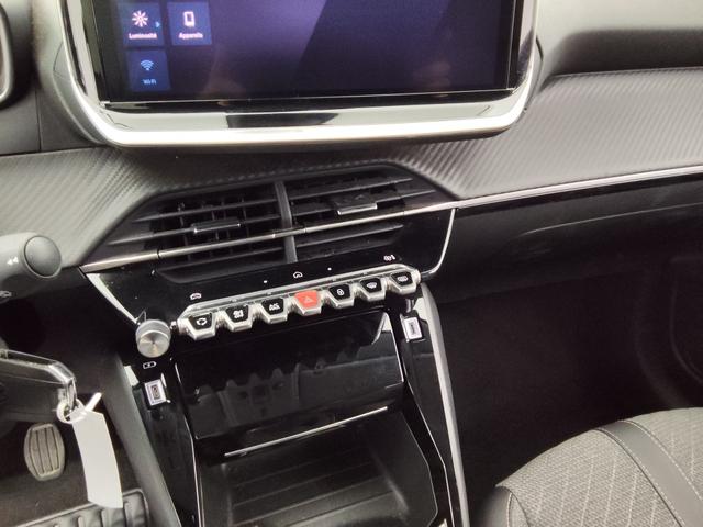 Peugeot 208 Allure 1.2L 100 hp (S&S) 