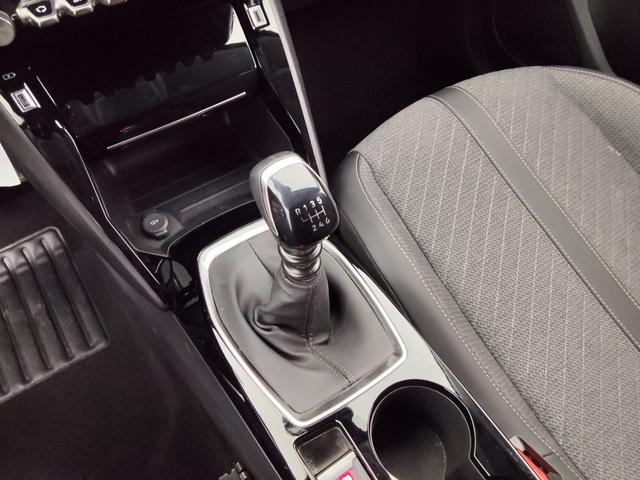 Peugeot 208 Allure 1.2L 100 hp (S&S) 