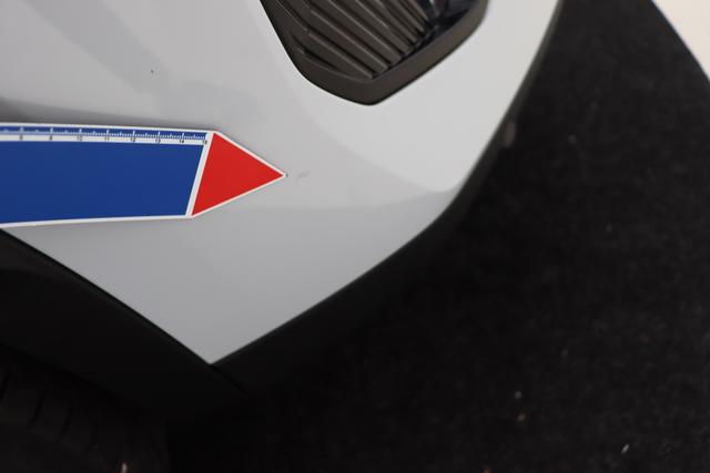 Peugeot 2008 Allure Hybrid 145 hp e-DSC6 