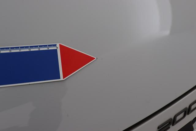 Peugeot 2008 Allure Hybrid 145 hp e-DSC6 