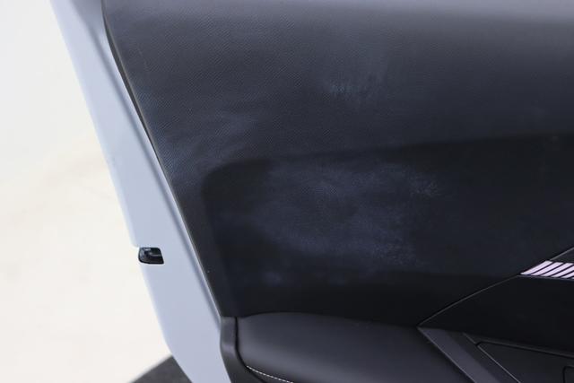 Peugeot 2008 Allure Hybrid 145 hp e-DSC6 