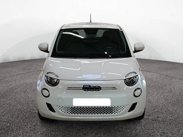 Fiat 500 Icone Electric 95 hp (70 kW) (Fiat 500e) 
