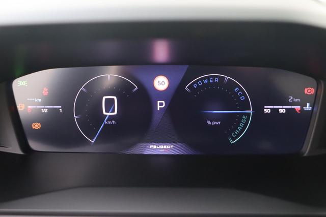 Peugeot 2008 Allure Hybrid 145 hp e-DSC6 