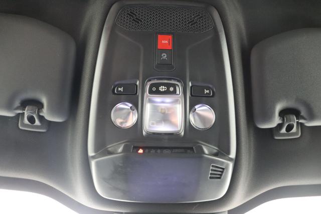 Peugeot 2008 Allure Hybrid 145 hp e-DSC6 