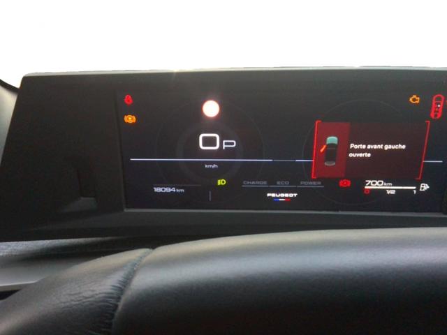 Peugeot 3008 Allure Hybrid 145 (e-DCS6) 1.2L 3-cyl gasoline mild-hybrid 