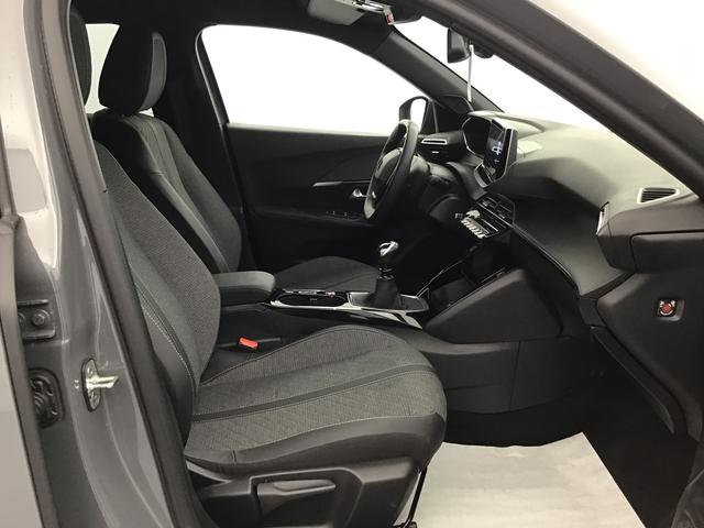 Peugeot 2008 Allure 1.2 Gasoline 102hp 