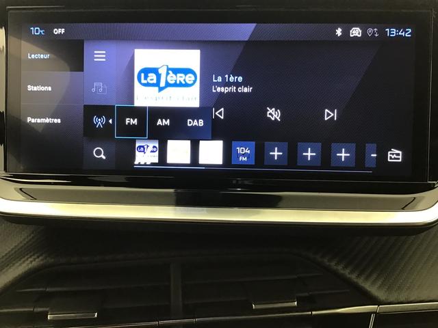 Peugeot 2008 Allure 1.2 Gasoline 102hp 