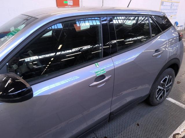 Peugeot 2008 Style 1.2L 3-cylinder Gasoline (100 hp) S&S, 6-speed manual 