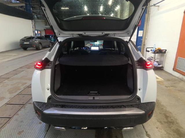 Peugeot 2008 Allure Hybrid 145 e-DCS6 