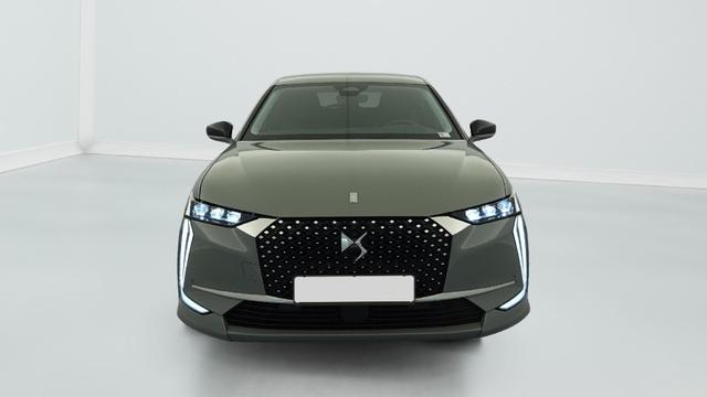 DS Automobiles 4 