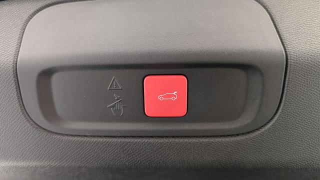 Peugeot 408 PHEV 225 e-EAT8 GT 