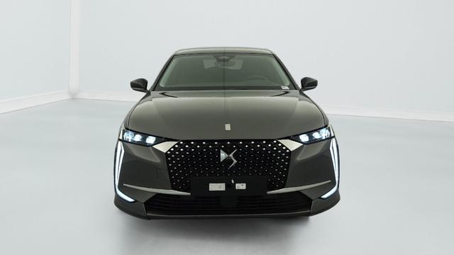 DS Automobiles 4 