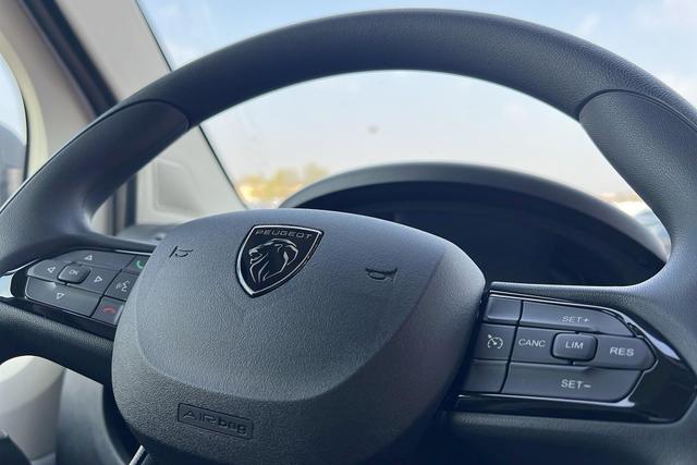 Peugeot Boxer Kastenwagen 