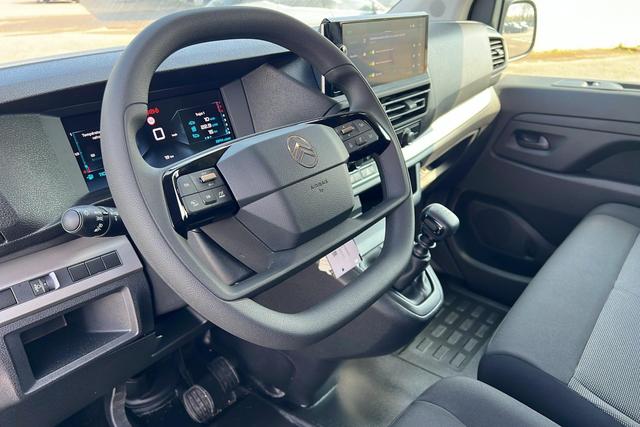 Citro&euml;n Jumpy Kastenwagen 