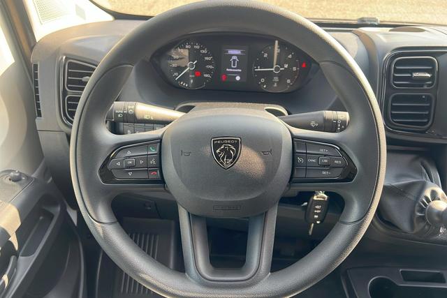 Peugeot Boxer Kastenwagen 