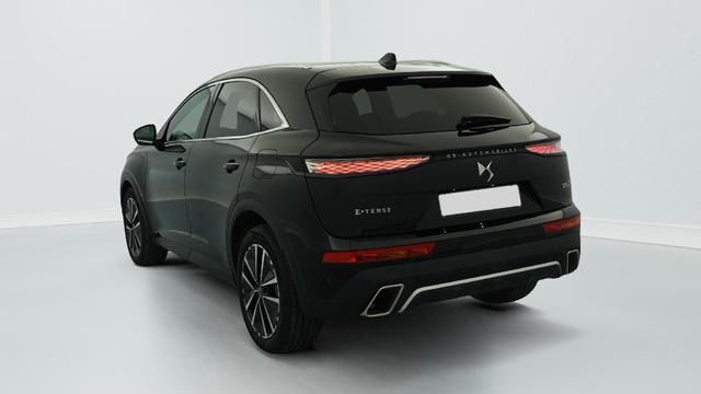 DS Automobiles 7 (Crossback) 