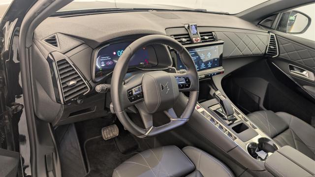 DS Automobiles 7 (Crossback) 