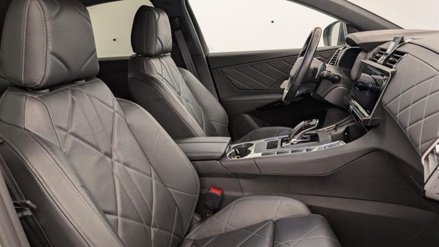 DS Automobiles 7 (Crossback) 