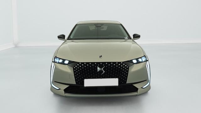 DS Automobiles 4 