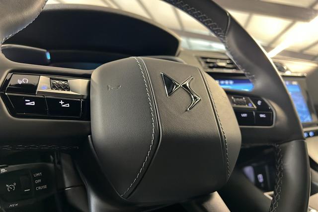 DS Automobiles 7 (Crossback) 